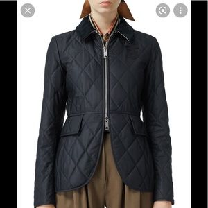 Burberry Quilted zip up jacket. Size XS, 0.